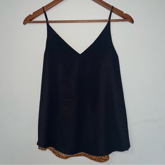 Express Reversible Animal leopard Print V-
Neck Spaghetti Strap Cami Top NWOT - Picture 6 of 11